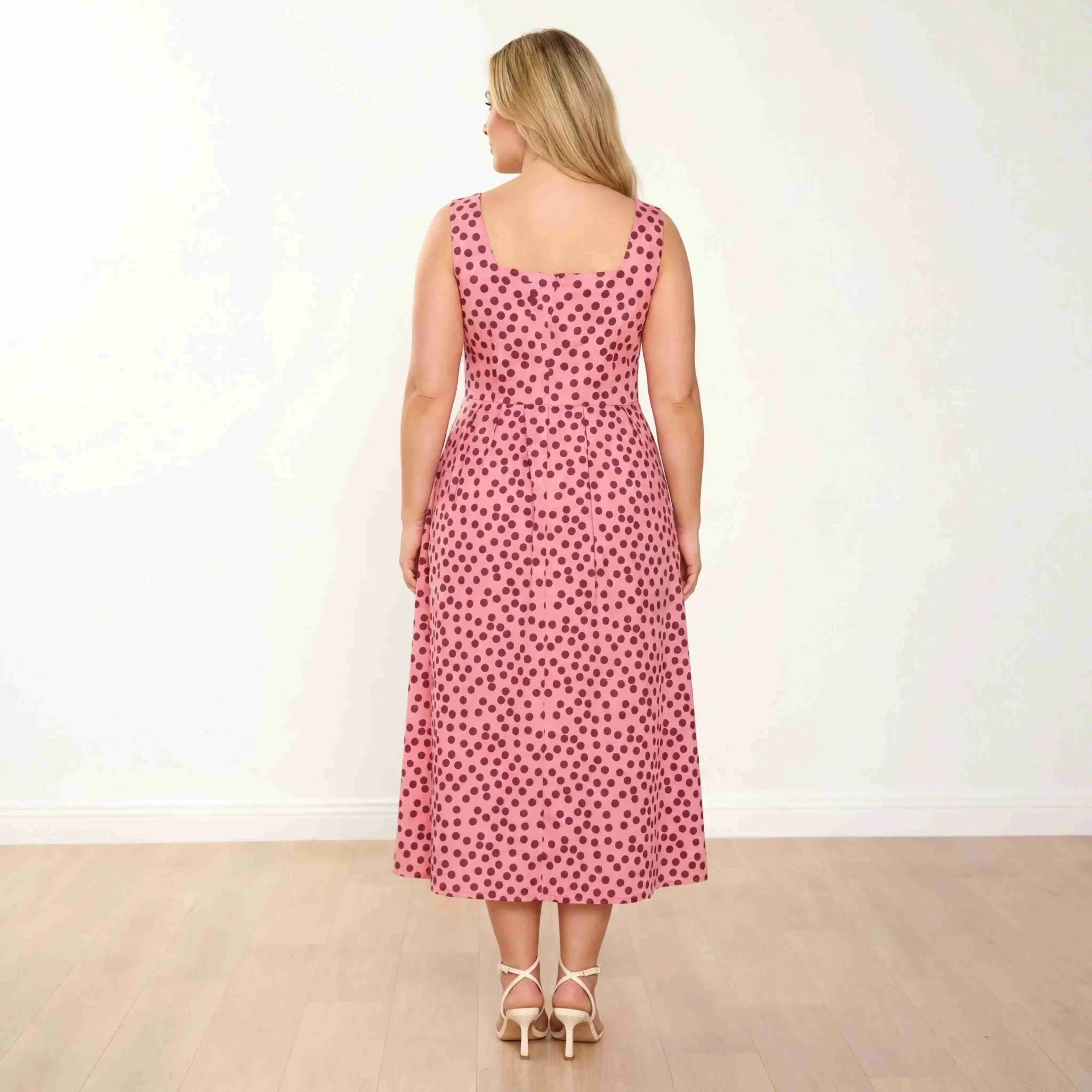 Maddie Dress Polka Dot - Plus Size XXL - Back view
