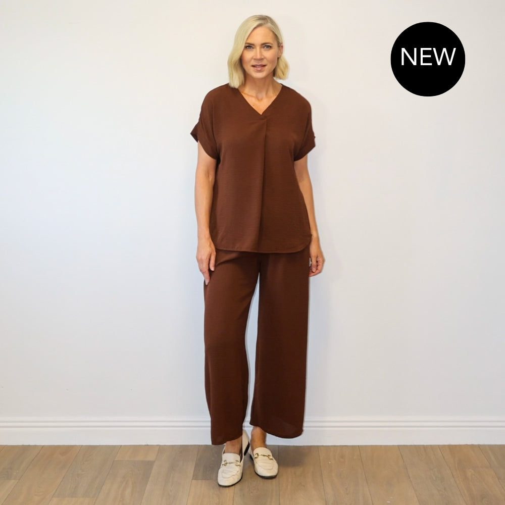 Quinn V-Neck Co-ord (Brown)