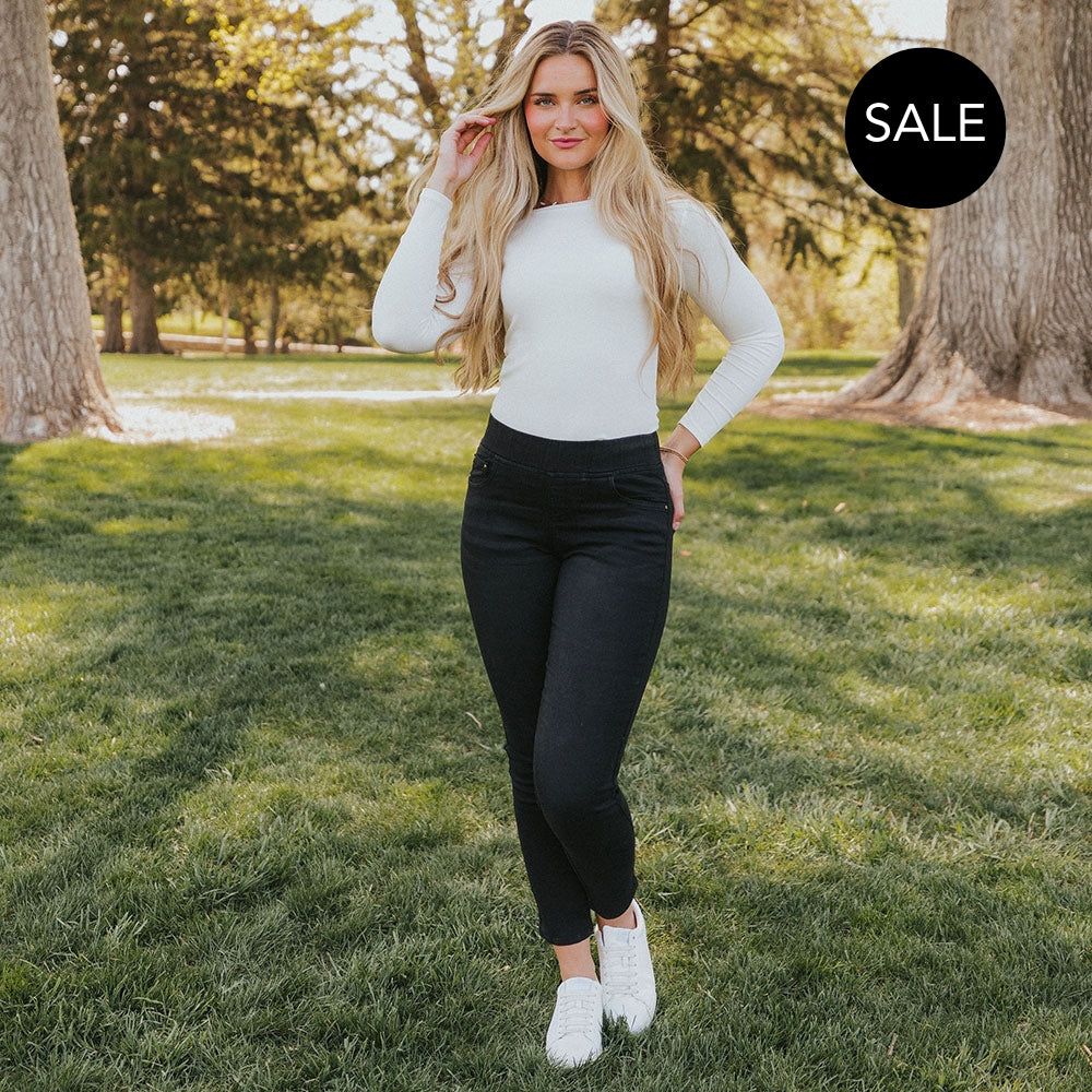 Lily Jeans (Black)