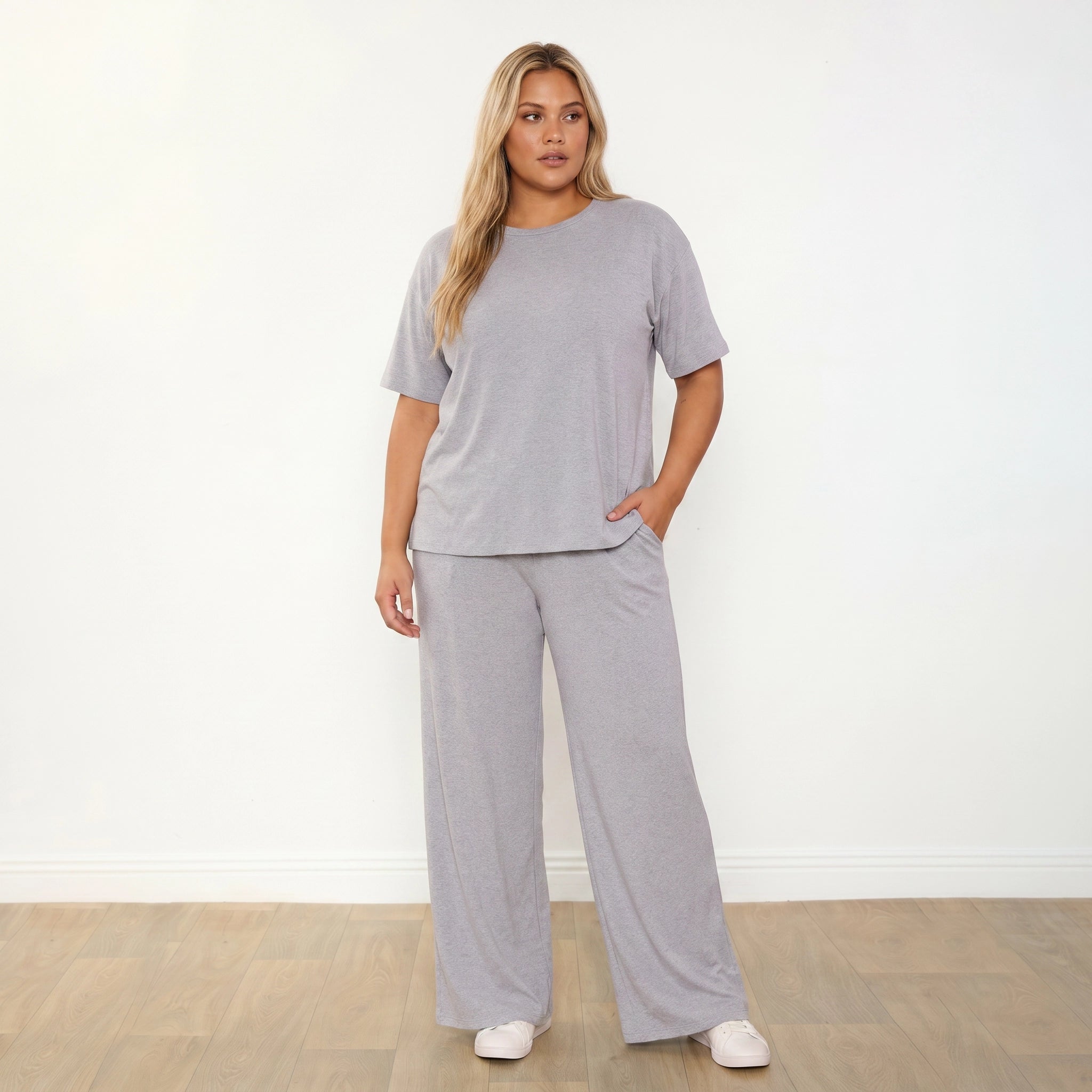 Sally Co-Ord Dove Grey - Plus Size Model XXL - Back view