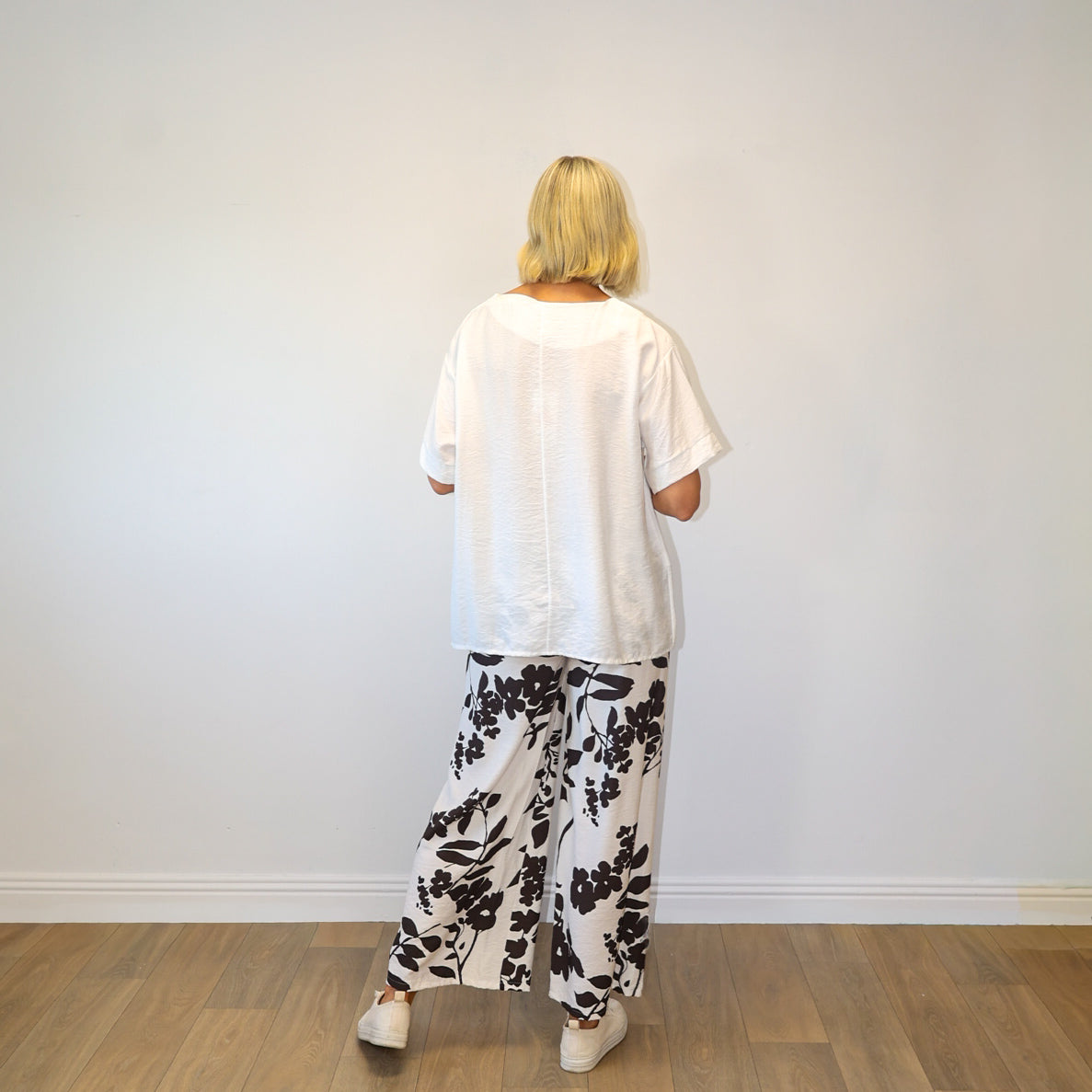 Aine Floral Wide-Leg Trousers