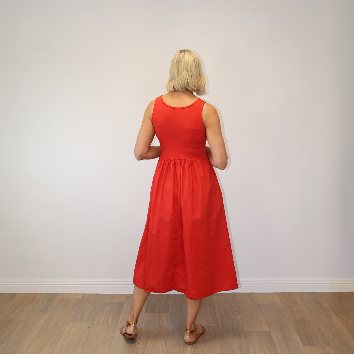 Amara Ribbed Dress (Red)