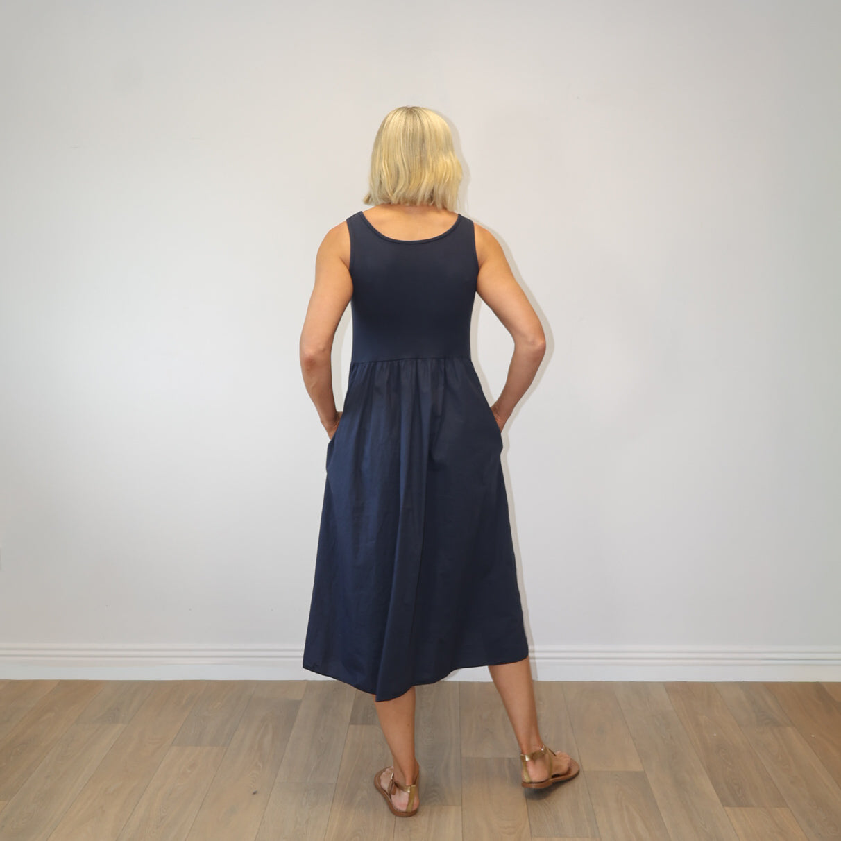 Amara Ribbed Dress (Navy)