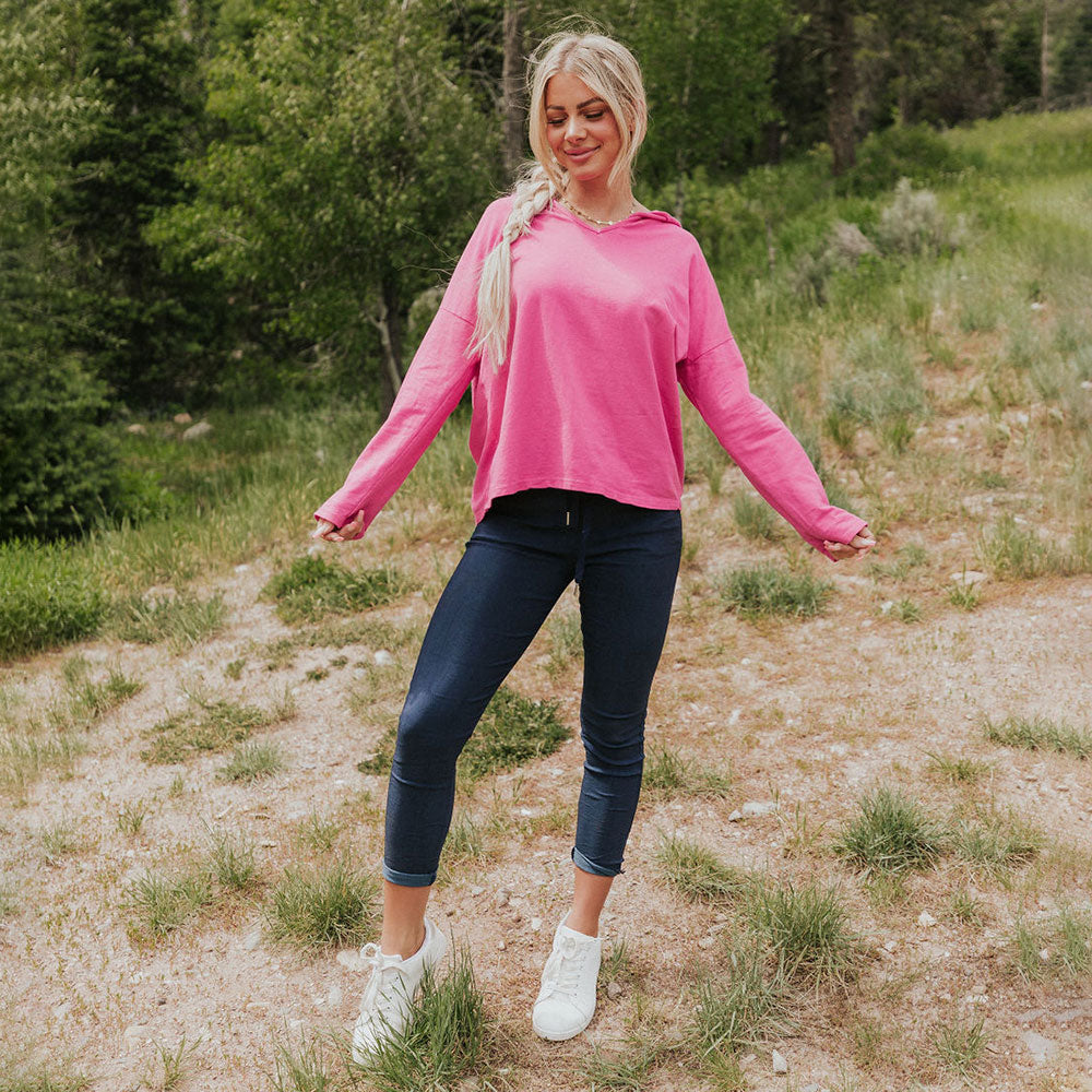 Barker Hoody (Fuchsia)