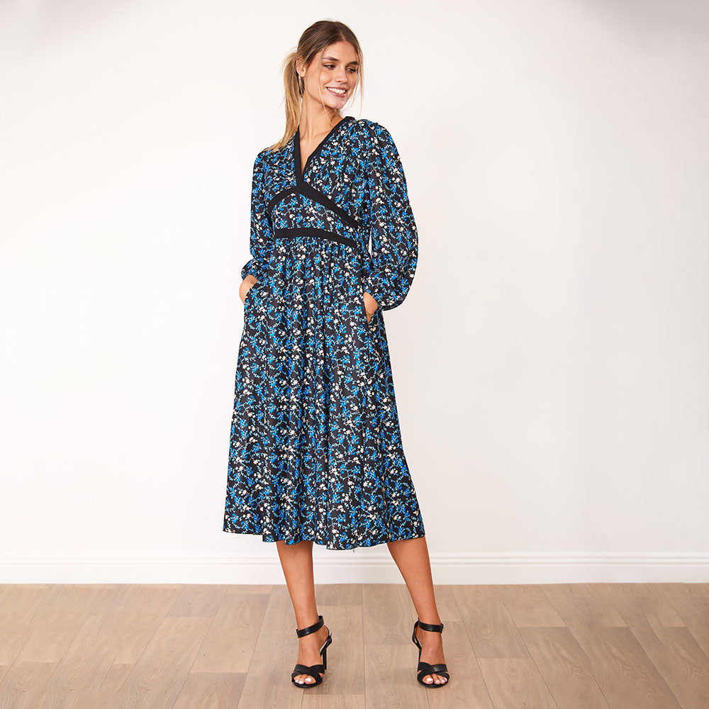 Beckie Dress (Navy Floral) - The Casual Company