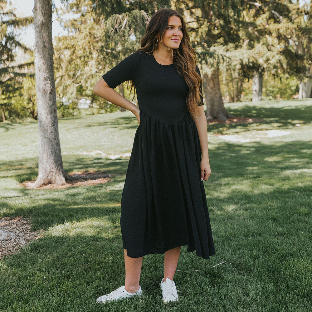 Bobbie Dress (Black)