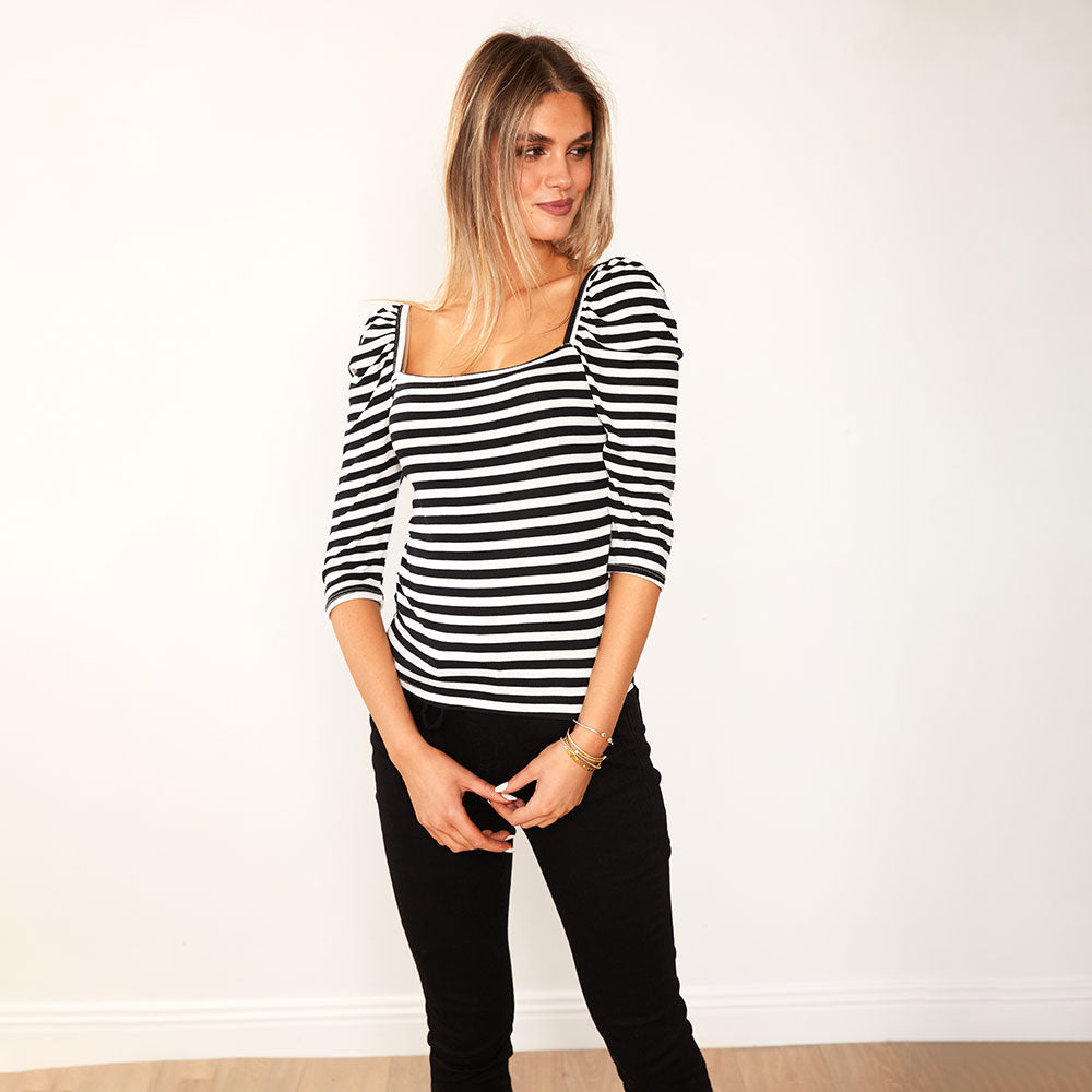 Sally Top (Black stripe)