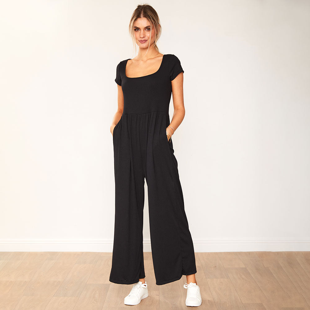 Quinnie Jumpsuit (Black)