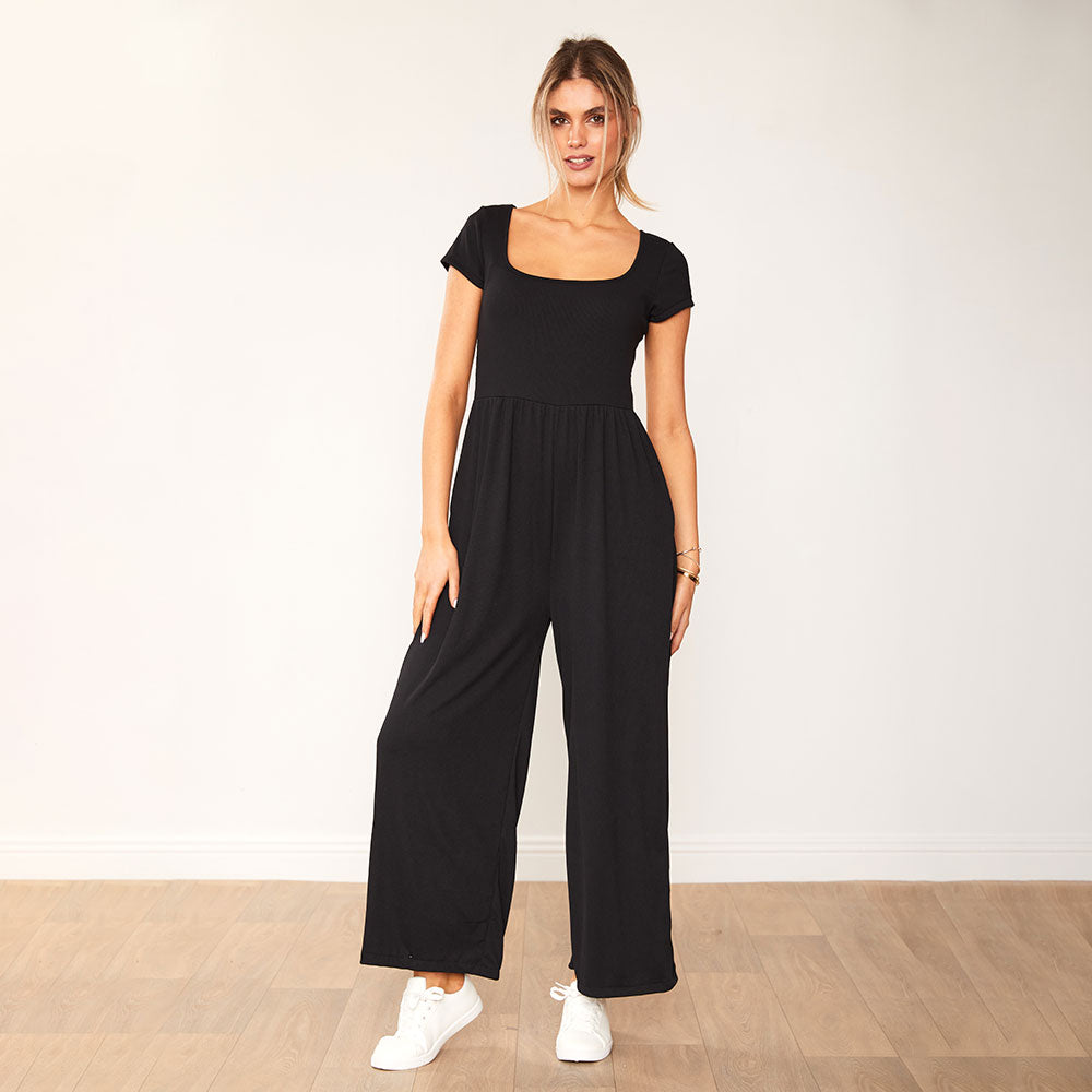 Quinnie Jumpsuit (Black)