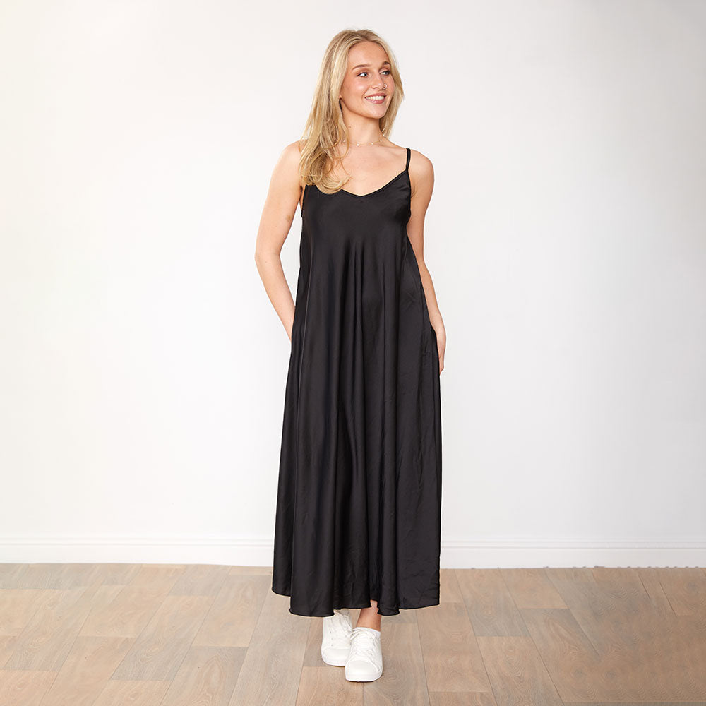 Shauna Dress (Black)