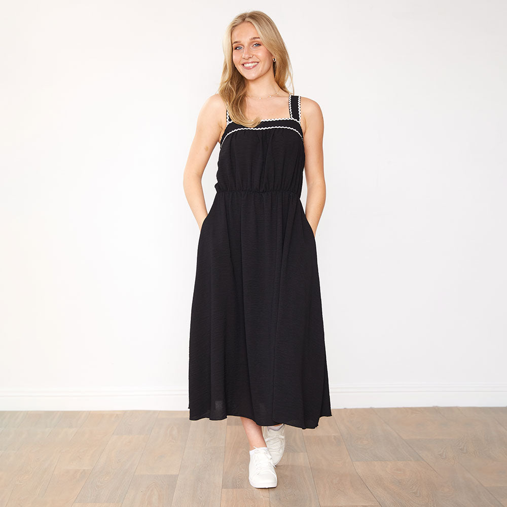 Brianna Dress (Black)