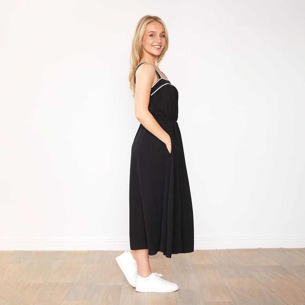 Brianna Dress (Black)