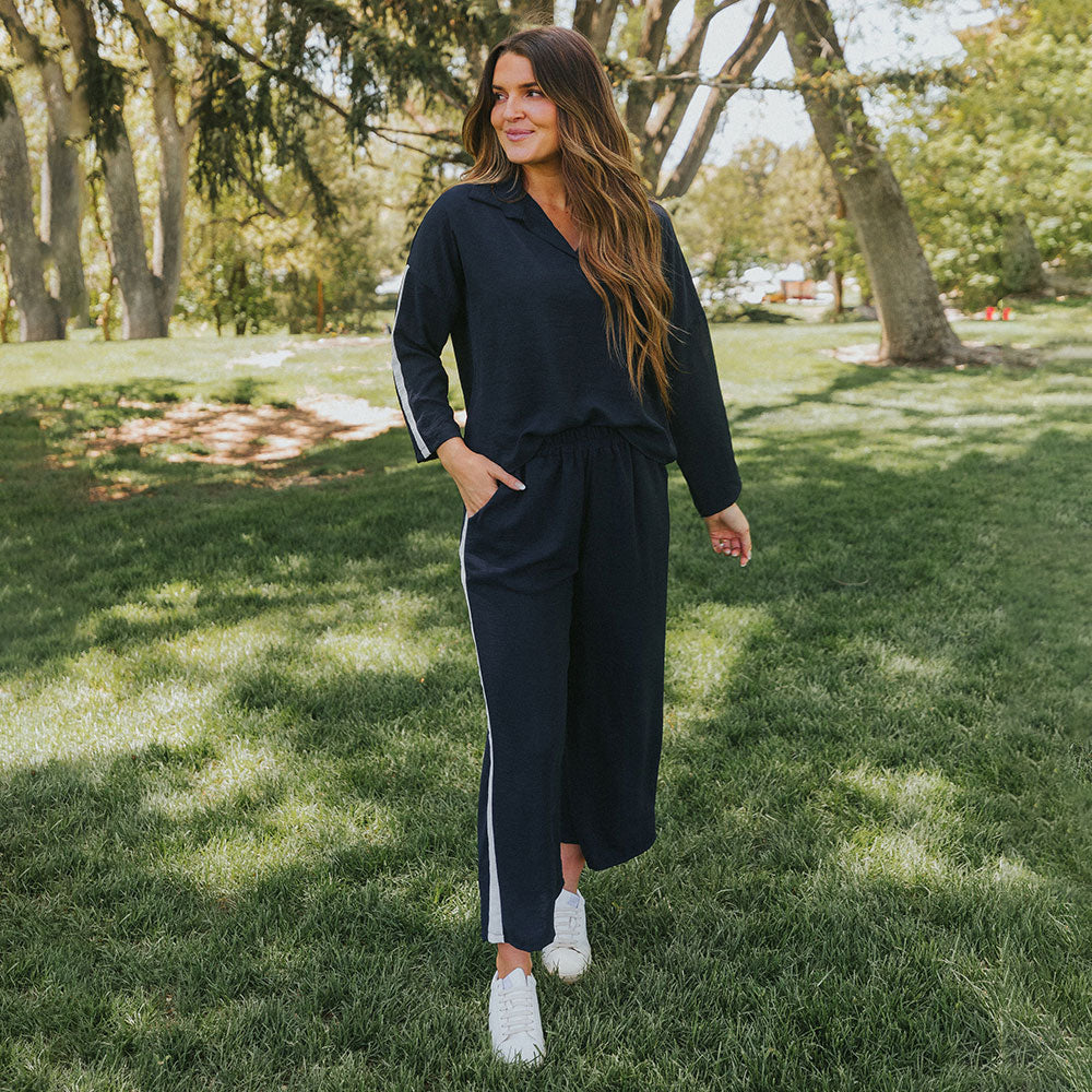 Clara Co-Ord (Navy & Cream)