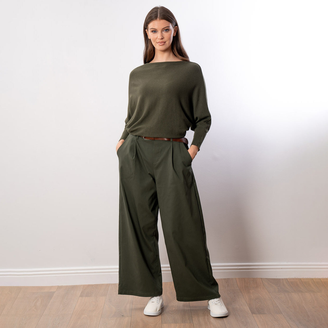 Mariah Batwing Fine Knit Top (Khaki)