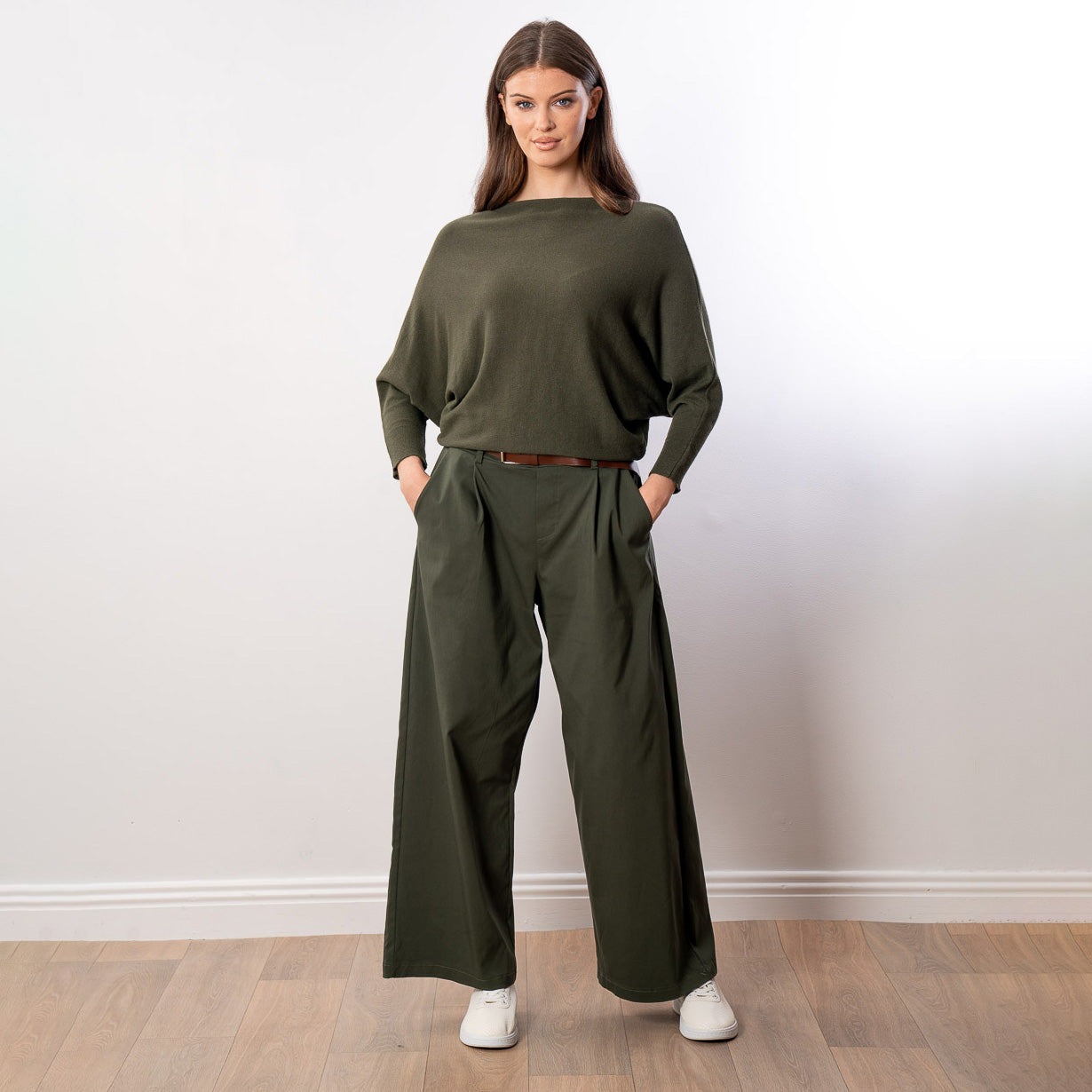 Mariah Batwing Fine Knit Top (Khaki)