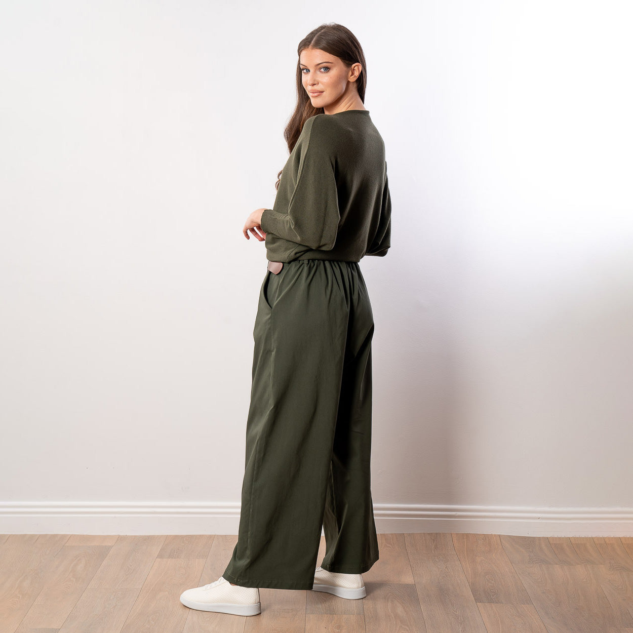 Mariah Batwing Fine Knit Top (Khaki)