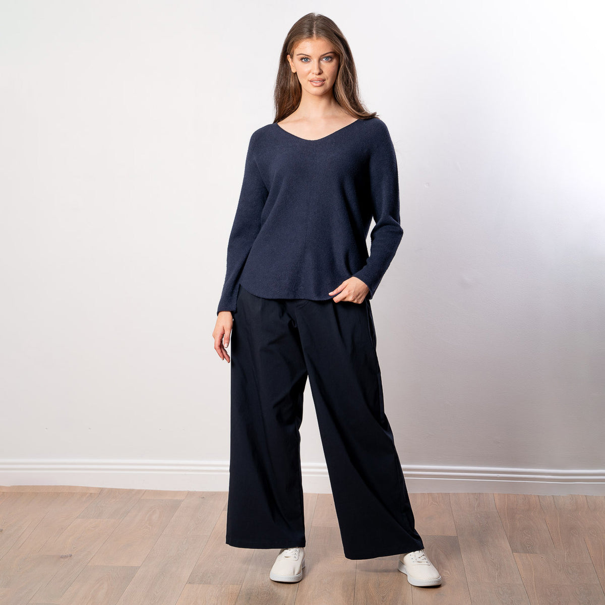 Kylie V Neck Jumper (Navy)
