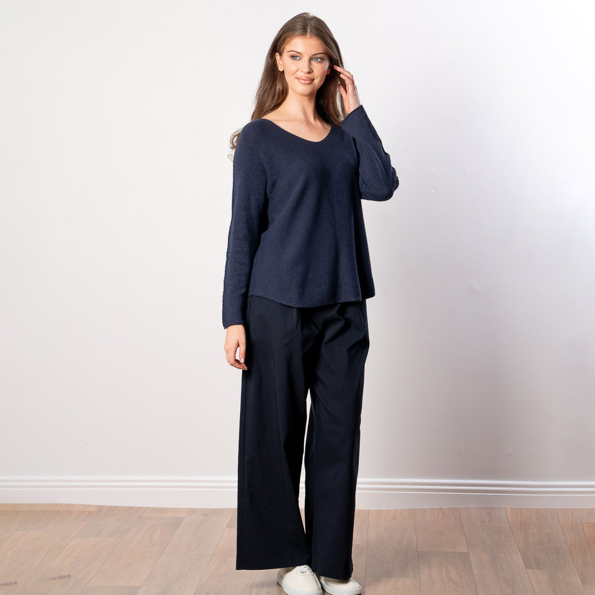 Kylie V Neck Jumper (Navy)
