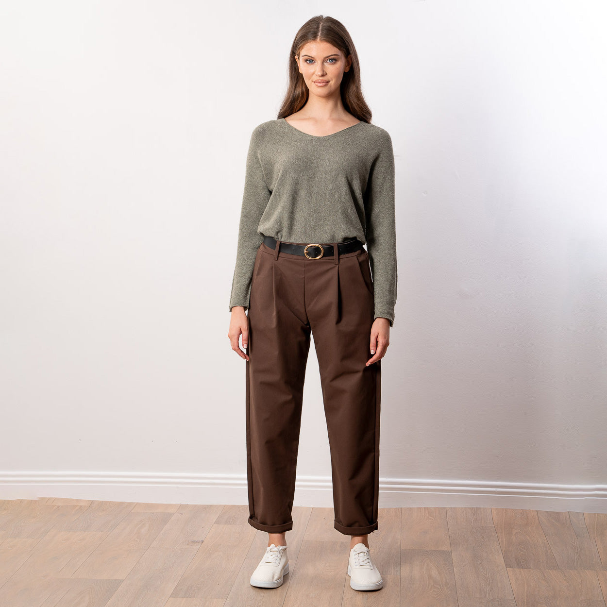 Arya Tapered Trousers (Brown)