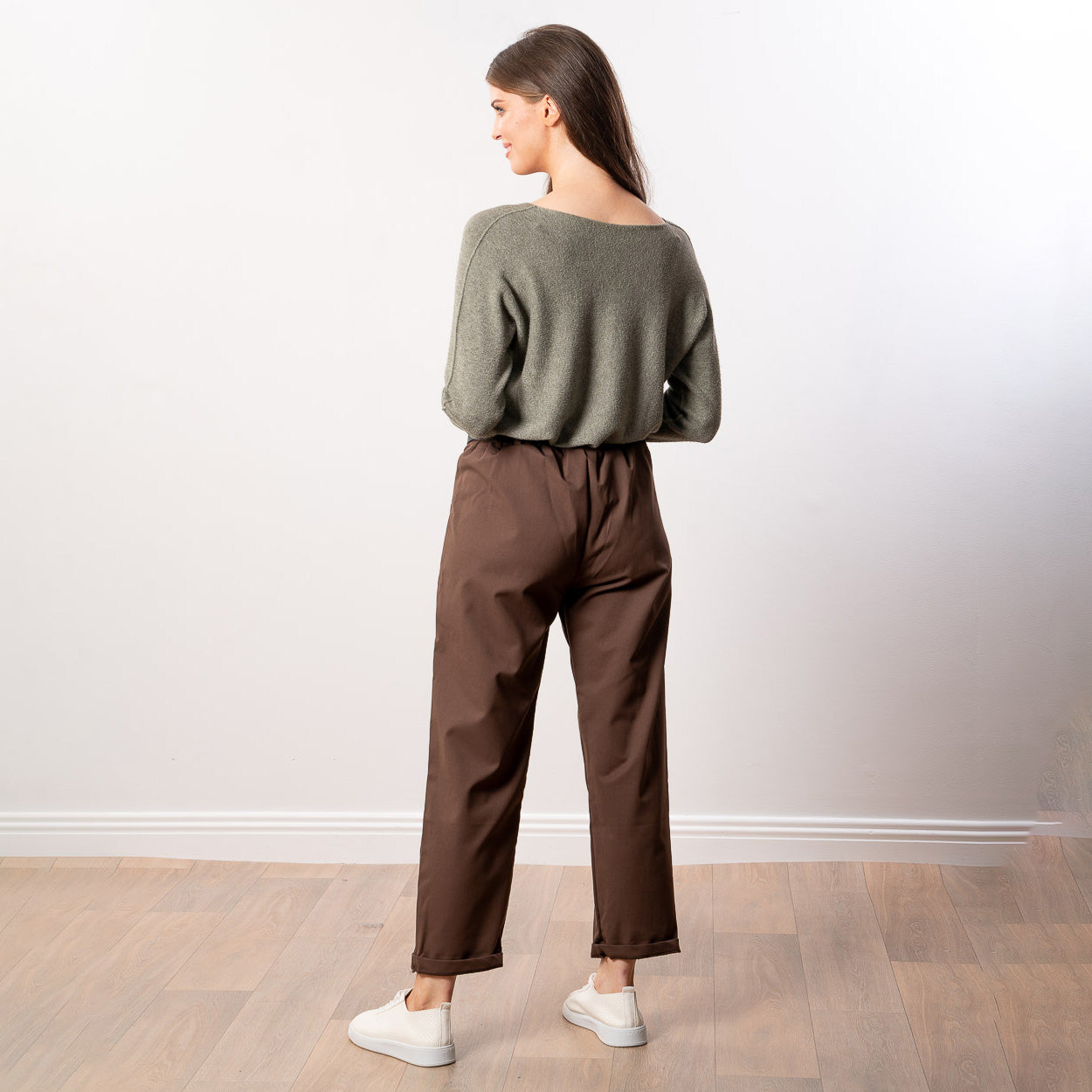 Arya Tapered Trousers (Brown)