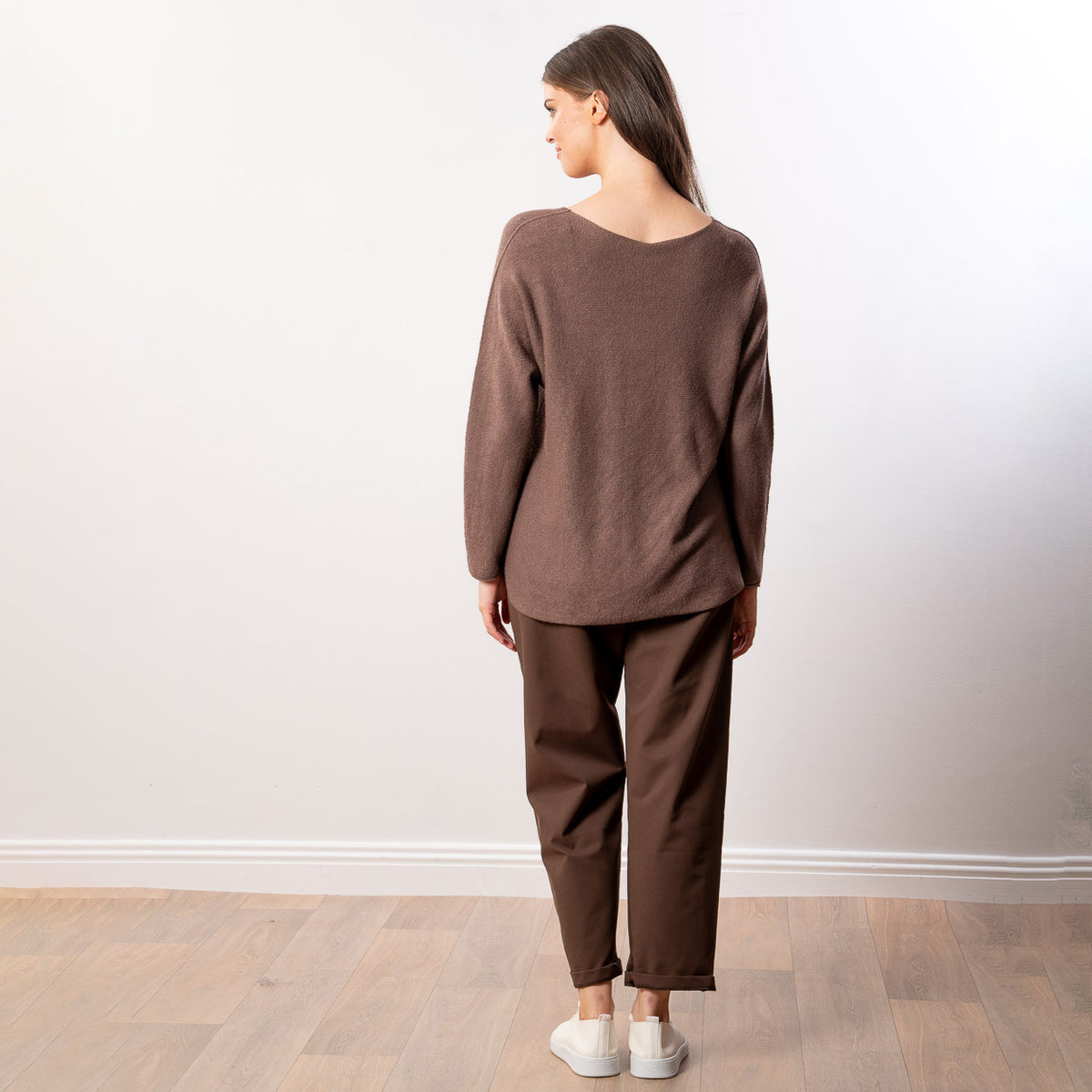 Kylie V Neck Jumper (Brown)