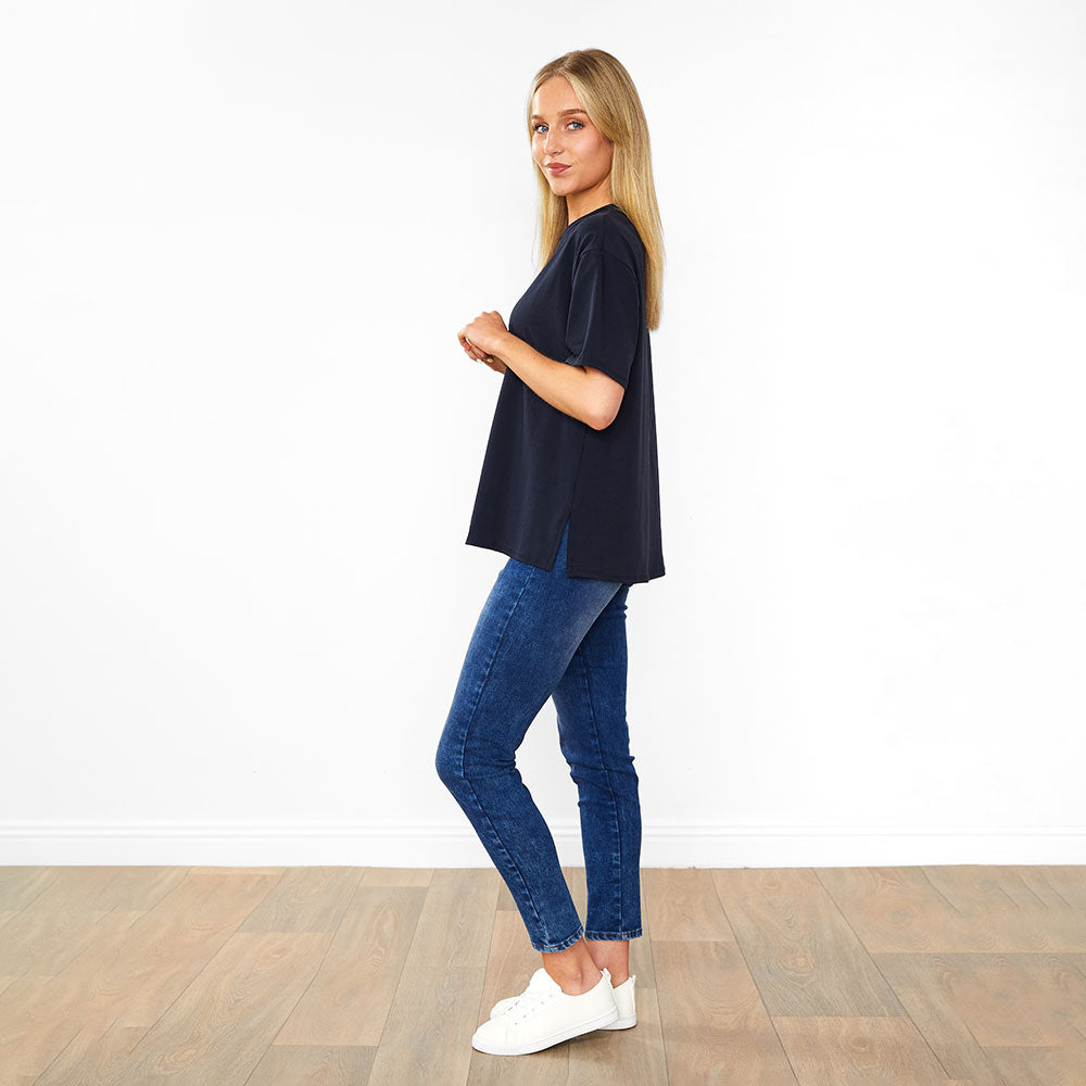 Elle Top Cream & Navy (2 for €35)