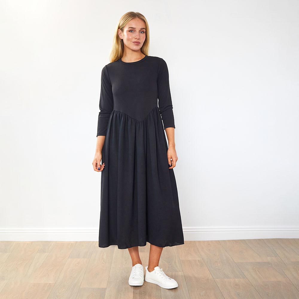 Iris Dress (Black)