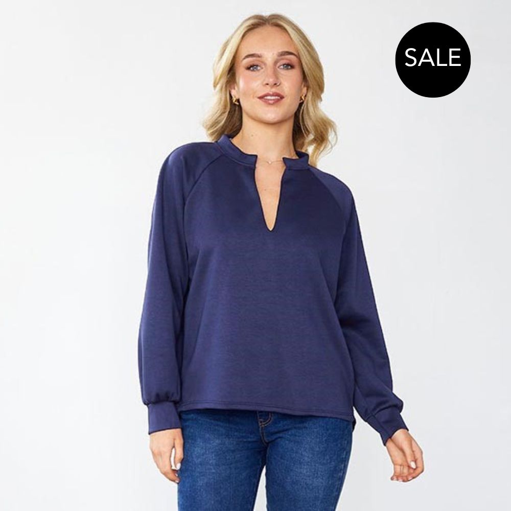 Saige Jumper in navy – women's jumper