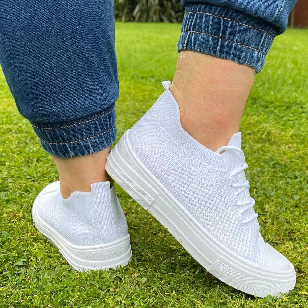 Phoebe Trainers (White)