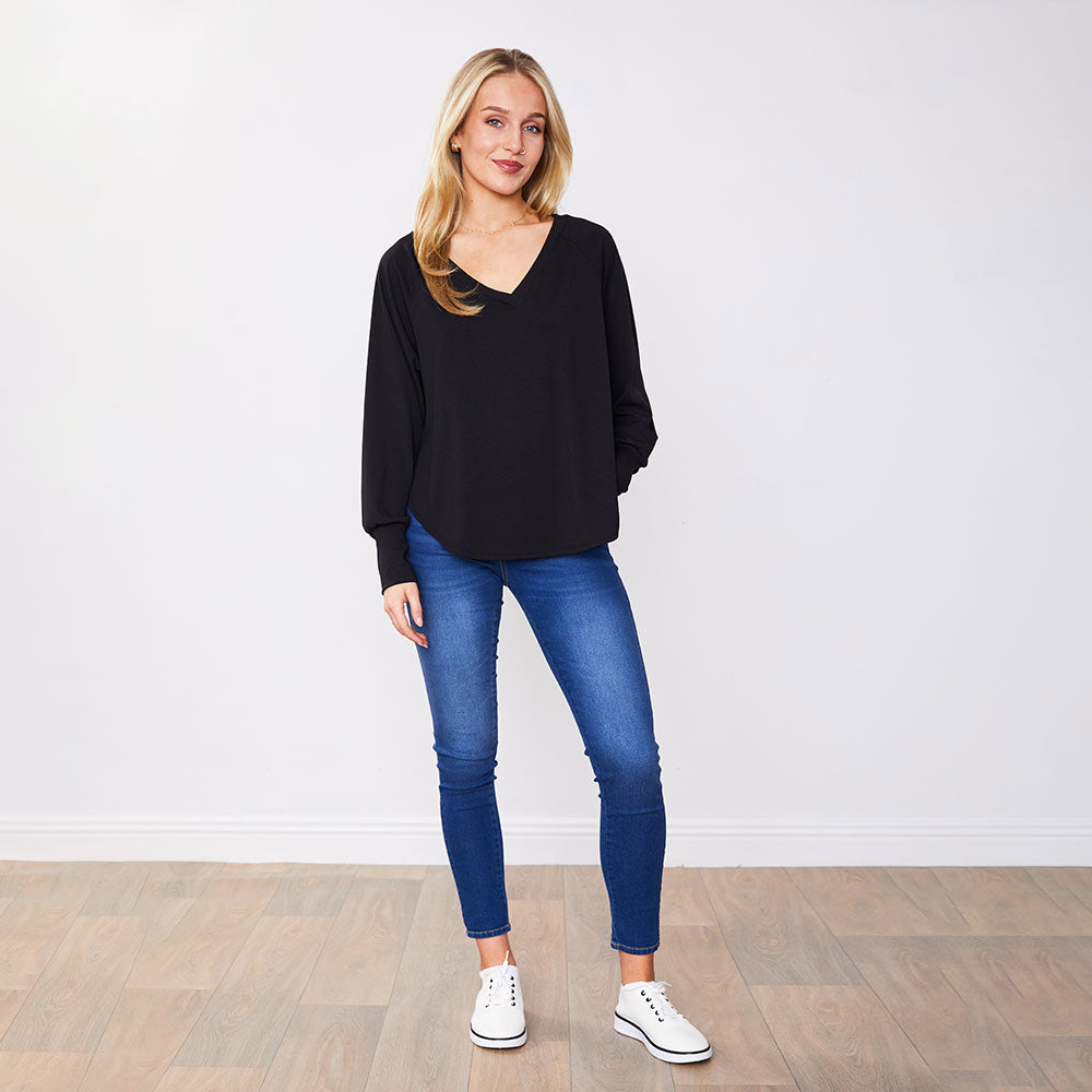 Robyn Top Black & White (2 for €40)