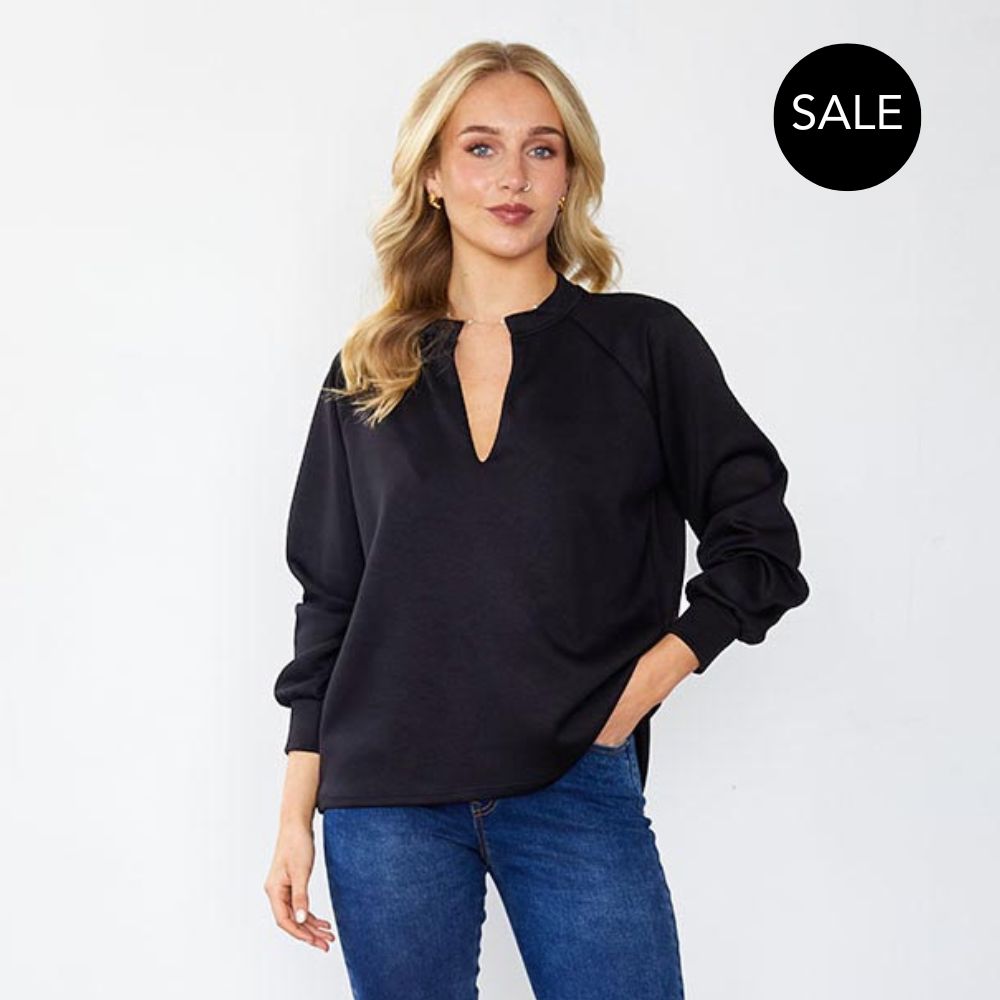 Saige Jumper in black – women's jumper