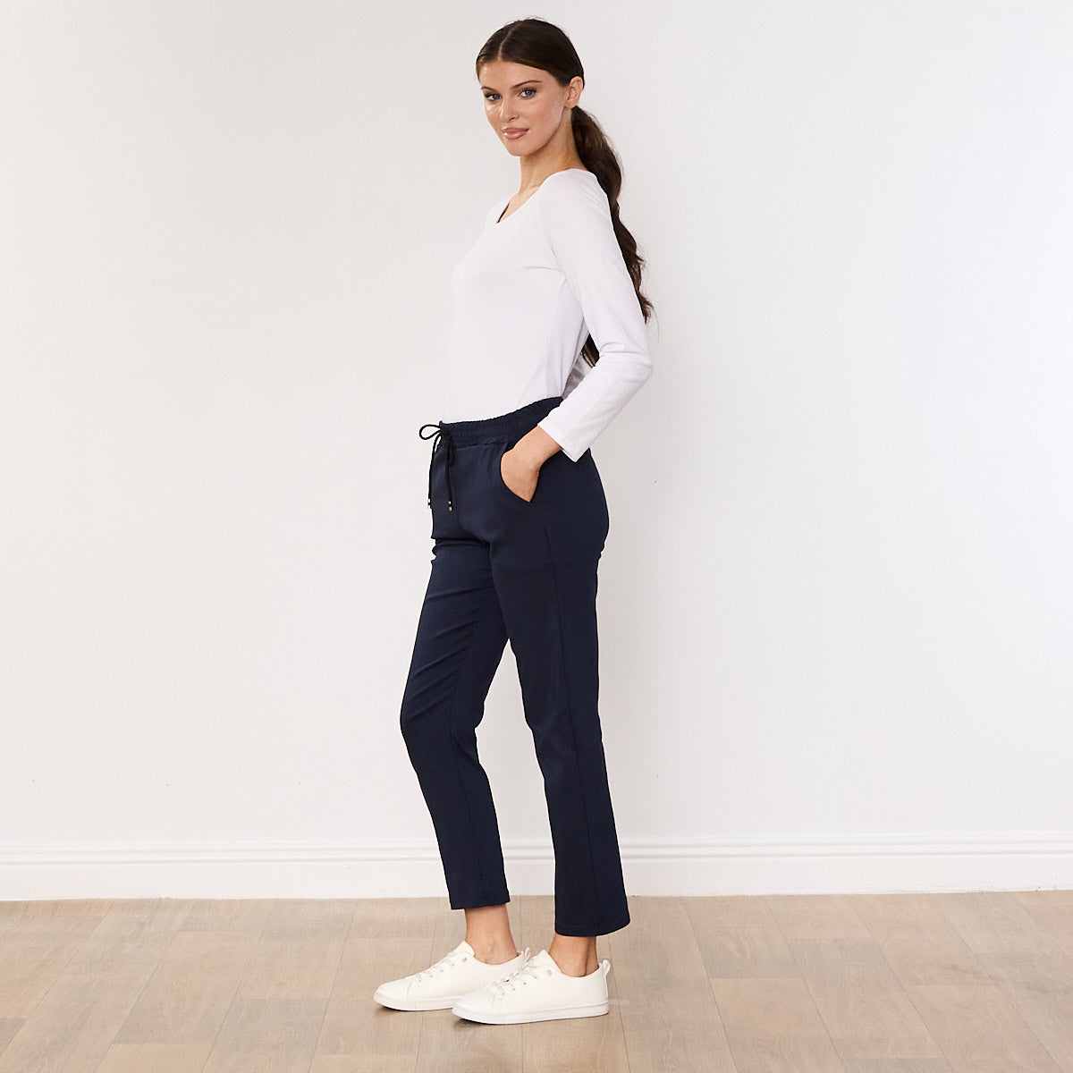 Stella Jogger (Navy)