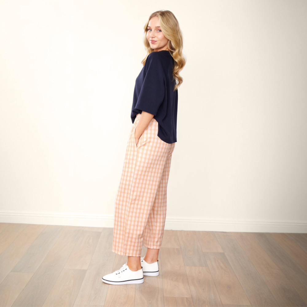Tessa Trousers (Apricot)