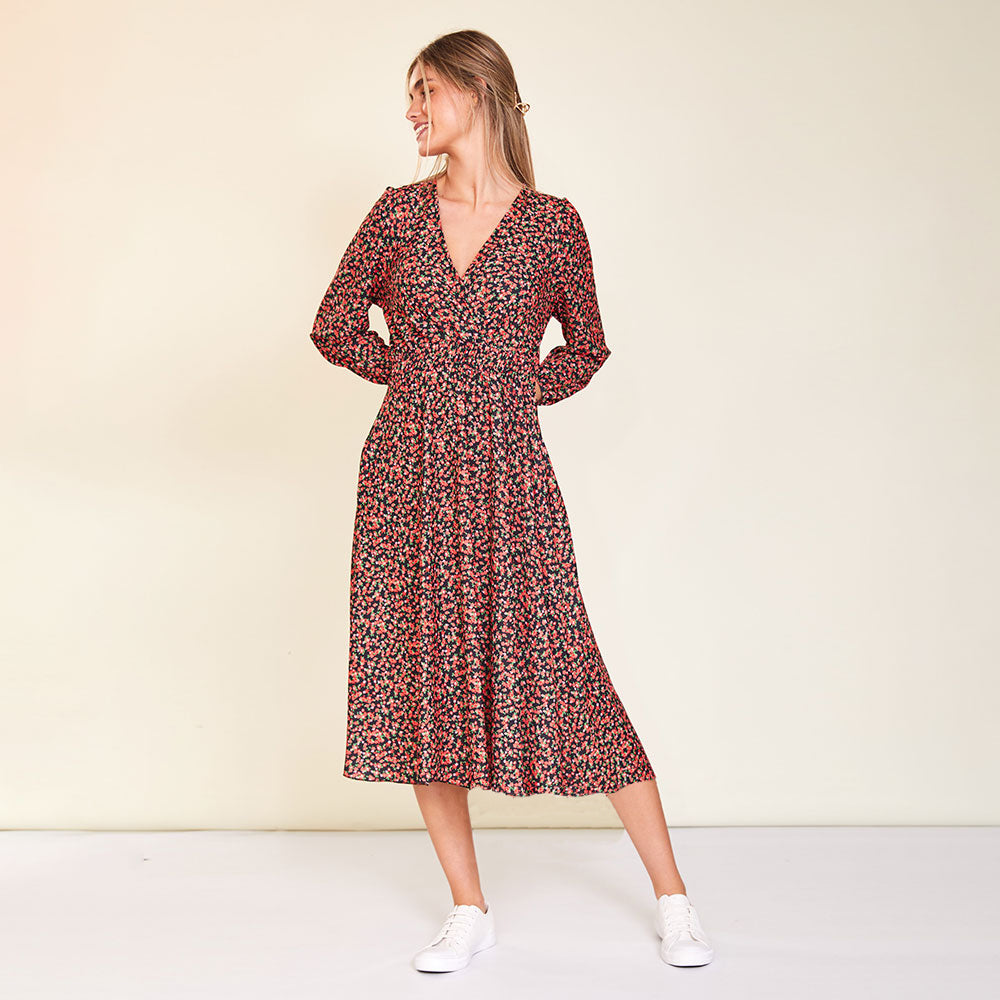 Carrie Dress (Red Rose)