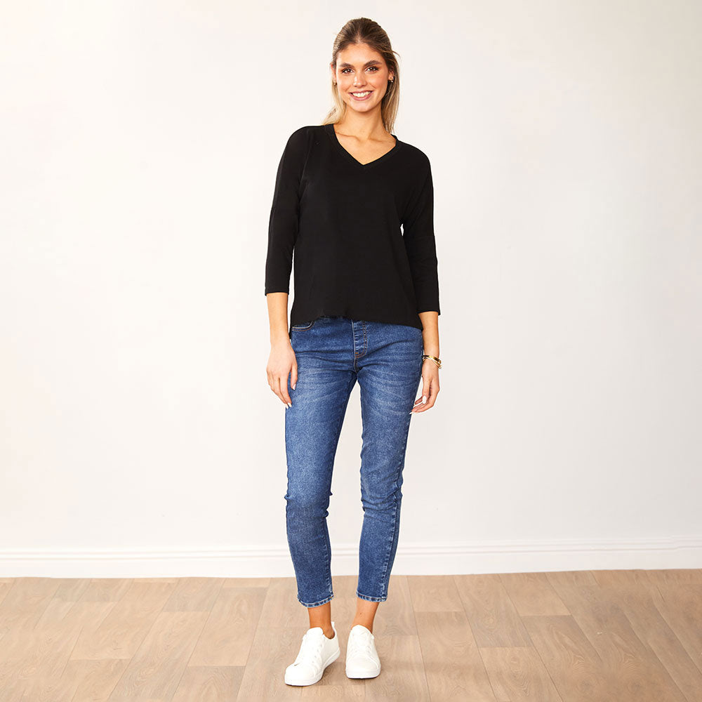 Jasmine V Neck Top (Black)