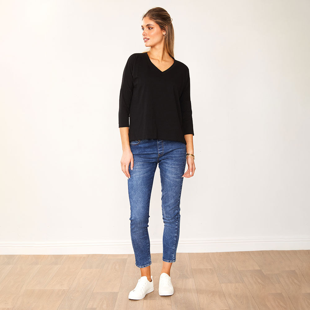 Jasmine V Neck Top (Black)