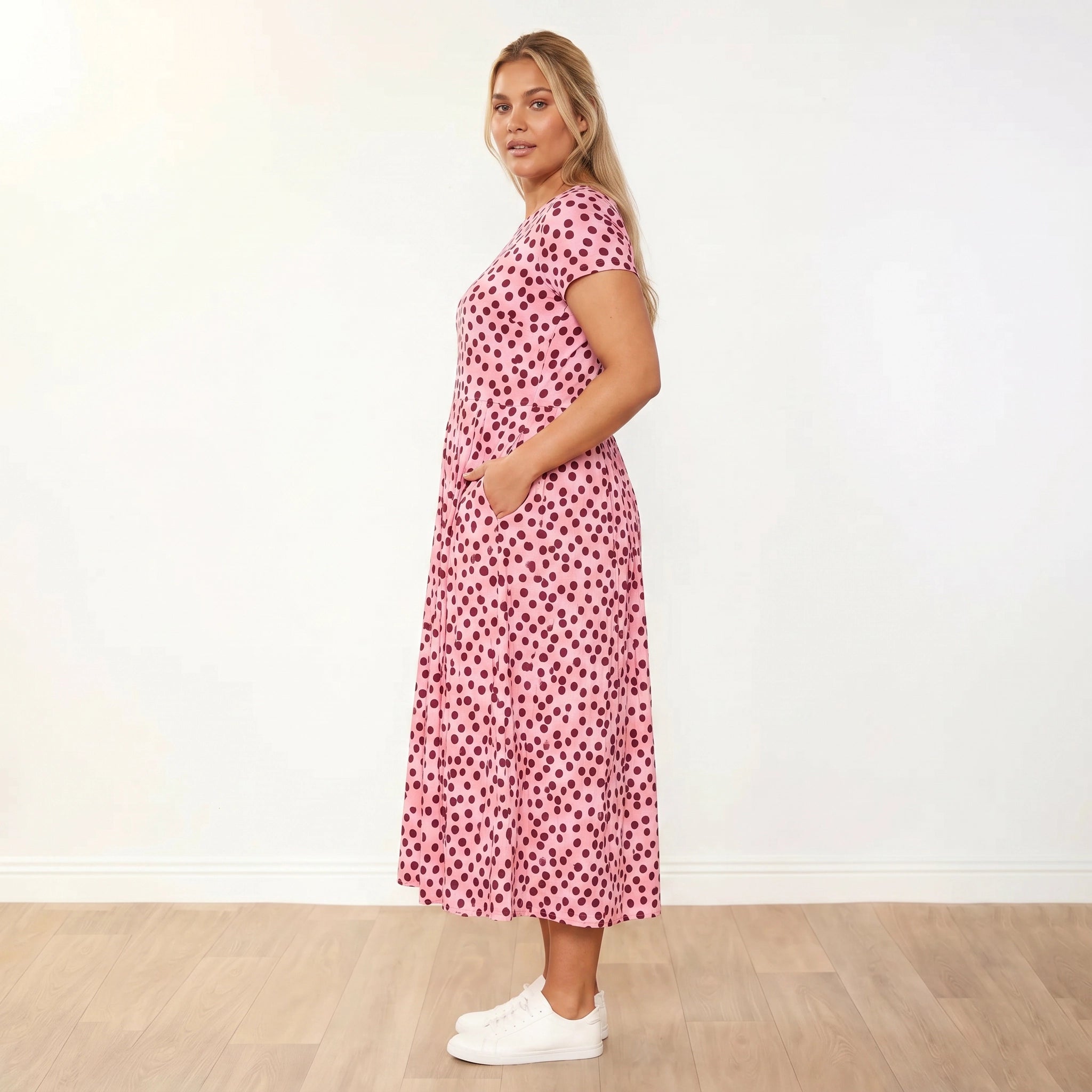 Polly Dress (Polka Dot) - Plus Size XXL - Side profile left