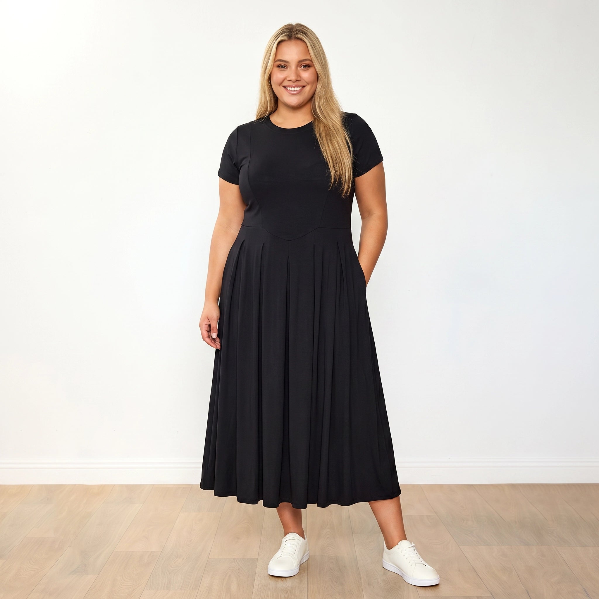 Polly Dress Black - Plus Size Model XXL, front relaxed smile