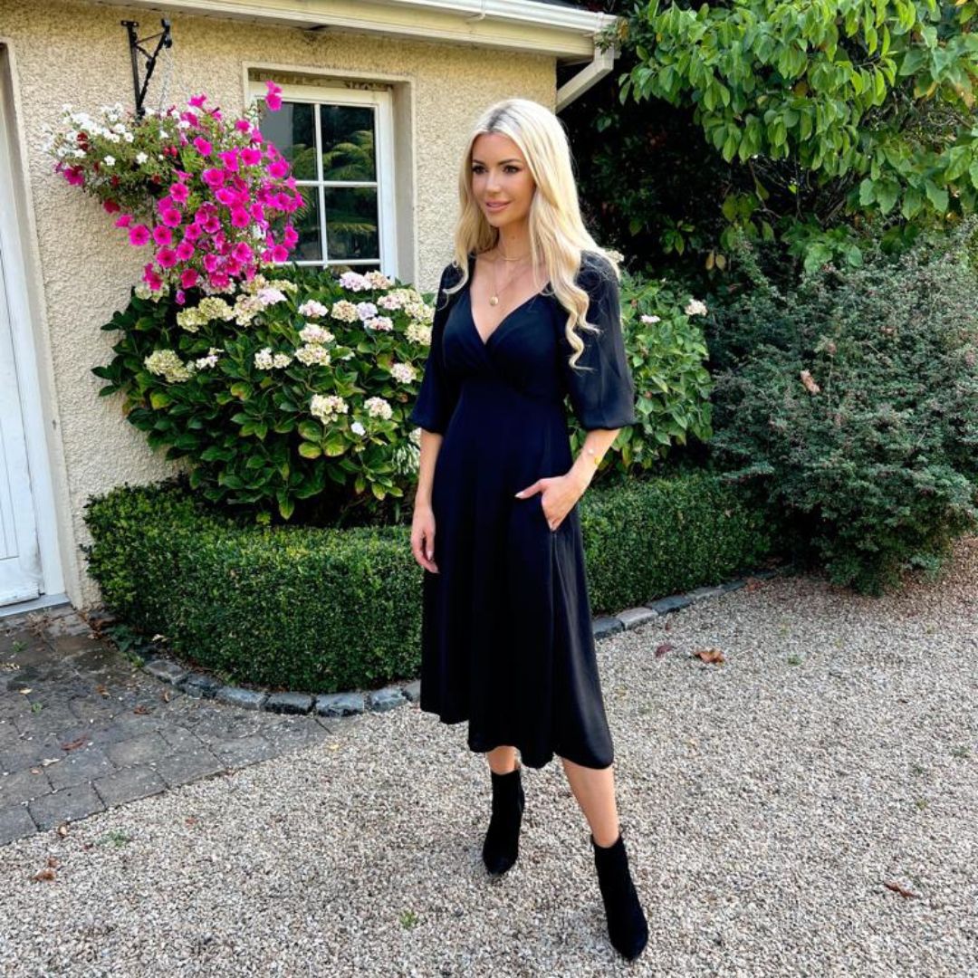Reece Dress (Black)