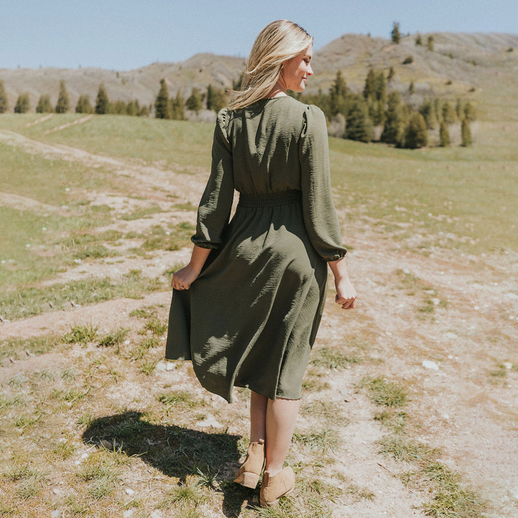 Carrie Dress (Khaki)