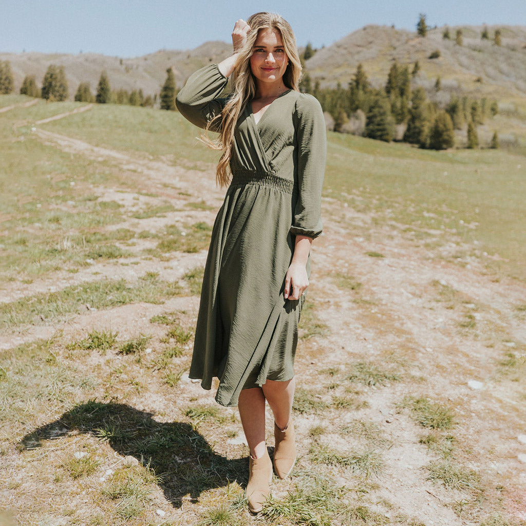 Carrie Dress (Khaki)