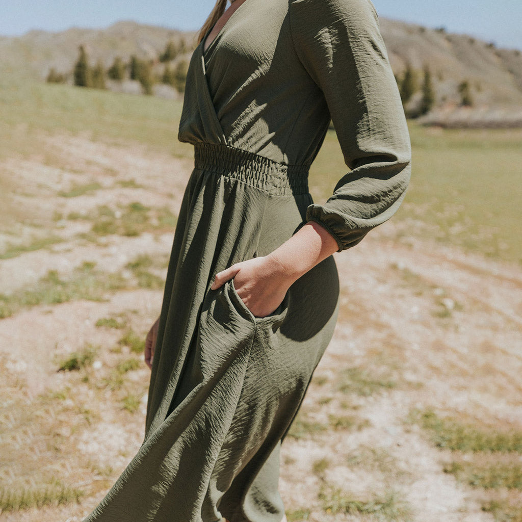 Carrie Dress (Khaki)