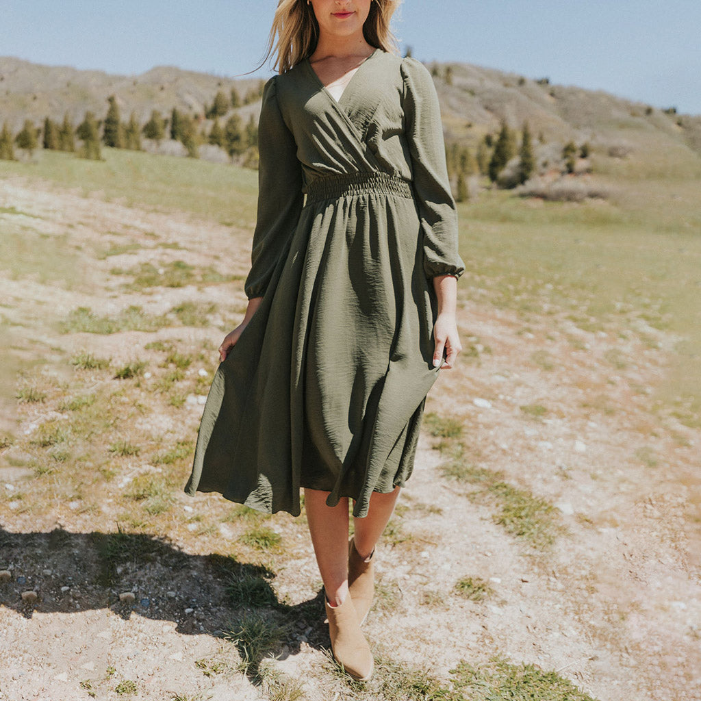 Carrie Dress (Khaki)
