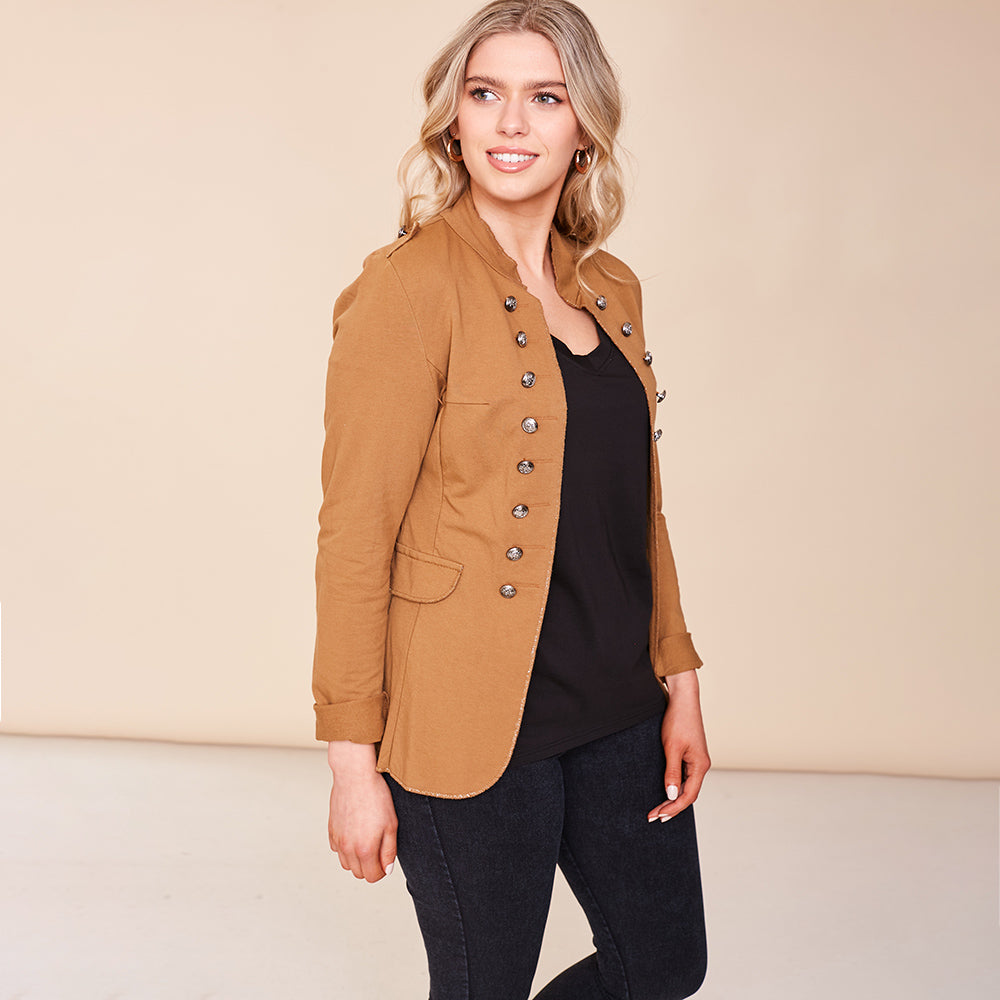 Milo Blazer (Camel)