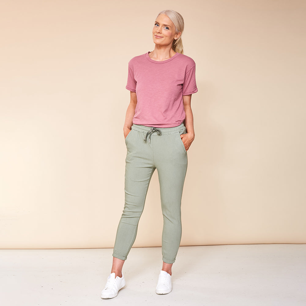 Lea Stretch Jogger (Khaki)