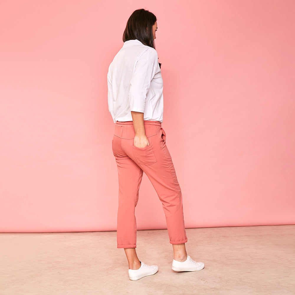 Brady Jogger (Poppy)