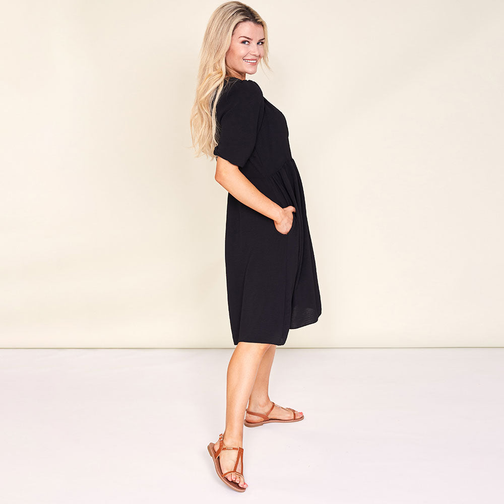 Amber Dress (Black) - The Casual Company