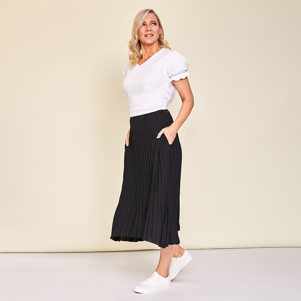 Ally Skirt (Black) - The Casual Company