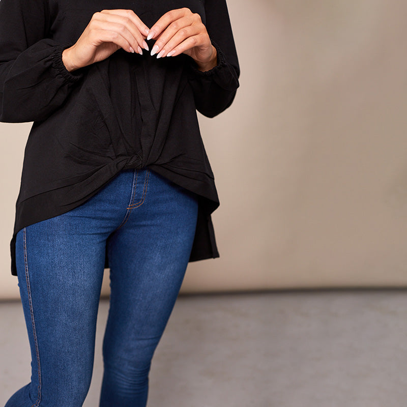 Joanne Knot Jumper Black