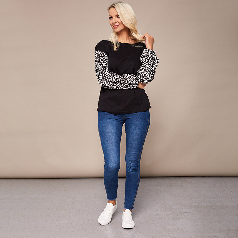 Gina Giraffe Print Top Black